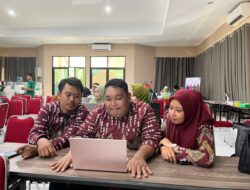 CERDAS CERMAT GURU DI ATHIRAH BUKIT BARUGA: AJANG SERIUS BERNAPAS CERIA UNTUK KOMPETENSI PENDIDIK