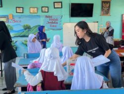 RAYAKAN HARI ANAK NASIONAL, VASAKA HOTEL MAKASSAR AJAK SISWA SD BERKREASI LEWAT KEGIATAN MEWARNAI