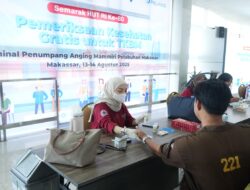 Meriahkan HUT RI ke-80, Pelindo Gelar Pemeriksaan Kesehatan Gratis 500 TKBM Pelabuhan Makassar