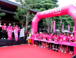 XLSMART Lanjutkan Ekspansi Layanan Smartfren di Palu Dimeriahkan Smartfren Fun Run Palu 2025