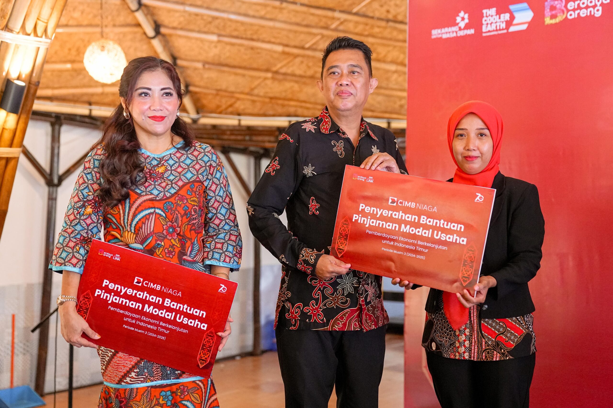 CIMB Niaga Serahkan Bantuan Modal Bagi Peserta CommunityLink#berkelanjutan