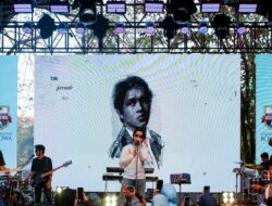 RONY PARULIAN KEJUTKAN MAHASISWA BARU DI PANGGUNG INTEGRASI UNIVERSITAS BOSOWA 2025