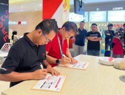 Promo Spesial di Penghujung Akhir Tahun, Telkomsel Hadirkan Paket Bundling Halo+ di Super Brand Day bersama Erajaya Group