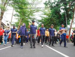 Sekda Jufri Rahman Dampingi Ketum KORPRI Nasional di Jalan Sehat HUT KORPRI dan HUT Makassar