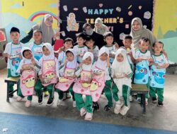 Peringati Hari Guru, TK Islam Athirah Racing Hadirkan Program Orangtua Jadi Guru