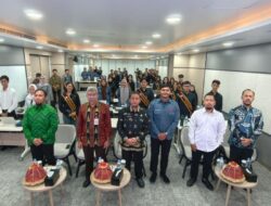 OJK Sulsel Sulbar Dorong Pemuda Jadi Agen Penggerak Literasi Keuangan Melalui Trainunv OF Trainers Duta Pemuda Kota Makassar