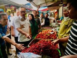 Menko Pangan Tinjau Harga dan Kesiapan Bahan Pokok di Pasar Pabaeng-Baeng Makassar