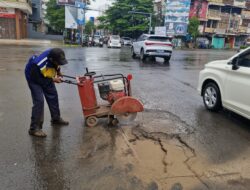 Respons Cepat Wali Kota Munafri, Jalan Berlubang di Veteran Selatan Diperbaiki