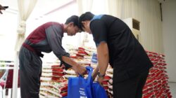 Peringati HUT ke-53, Bosowa Peduli bersama Panita HUT Bosowa Gelar Pasar Murah Sambut Ramadan