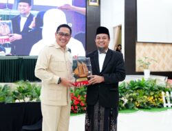 Gubernur Sulsel Dampingi Wamenhan RI Beri Penguatan Pertahanan Negara bagi ASN di Ramadan Leadership Camp