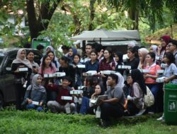 Unhas Kembali Salurkan 1.550 Paket Takjil pada Sesi Kedua Berbagi Ramadan