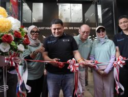 Wali Kota Makassar Resmikan Showroom Motoplex Putra Sulawesi di Veteran Selatan