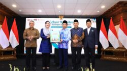 OJK dan Kementrian Agama RI Luncurkan Buku Saku Edukasi Keuangan Berbasis Agama (ESA) 2026