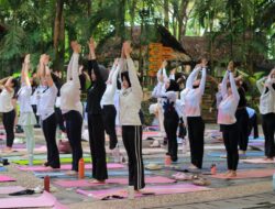 Gabungkan Keindahan Alam dan Kebugaran, Bugis Waterpark Adventure Gelar BWP Nature Yoga Spesial Hari Kartini