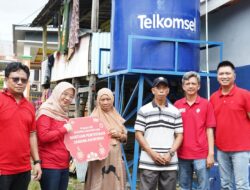 Dukung Kualitas Hidup Masyarakat, Telkomsel Hadirkan CSR Fasilitas Sanitasi di Dusun Parasengan Beru – Maros