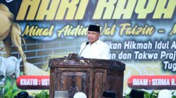 Semangat Kebersamaan Menggema! Pangdam XIV/Hasanuddin Salat Idul Adha Bersama Prajurit dan Masyarakat di Lapangan M. Yusuf Makodam