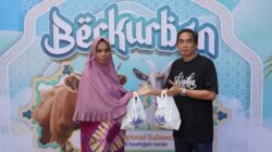 Perluas Manfaat bagi Masyarakat Melalui Semangat Kebersamaan, Telkomsel Salurkan Hewan Kurban Iduladha 1447 H