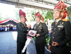 Pangdam XIV/Hsn Kobarkan Semangat Pengabdian: Prajurit Harus Hadir untuk Rakyat dalam Segala Kondisi