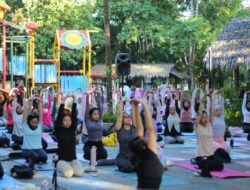 Konsisten Berikan Pengalaman Berolahraga yang Berbeda, Bugis Waterpark Adventure Kembali Hadirkan BWP Nature Yoga