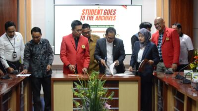 Dinas Perpustakaan dan Kearsipan Sulsel Teken PKS dengan Unhas, Mahasiswa Kini Diajak Belajar Langsung dari Arsip