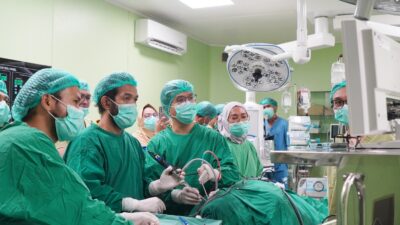 RSUD Labuang Baji Kembangkan Layanan Bedah Saraf melalui Operasi ETOS