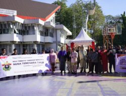 Rektor Unhas Lepas KKN Tanggap Bencana dan Tim Bantuan Medis ke NTT
