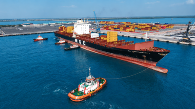 IPCM Berhasil Layani Sandar Perdana Kapal Berukuran Panamax Di Pelabuhan Patimban