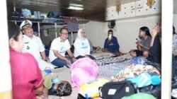 Direksi PELNI Rayakan Harpelnas bersama Penumpang di Pelayaran Baubau ke Maumere