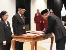 Perkuat Organisasi, OJK Lantik Pejabat Baru
