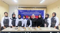 Prodi Perhotelan Poltekbos Hadirkan Chef Hotel Melia Makassar, Mahasiswa Praktik Kuliner Internasional