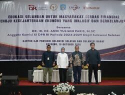 OJK Sulsel Sulbar Bersama Komisi XI DPR RI Perkuat Literasi Keuangan Masyarakat Soppeng