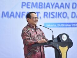 Perkuat Literasi Keuangan Generasi Muda, OJK Edukasi Peluang dan Risiko Pembiayaan digital