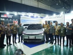 55 Tahun Toyota Ada untuk Indonesia: Dampingi Setiap Kebutuhan Pelanggan lewat Lini Baru Land Cruiser Family dan bZ4X Touring di GIIAS Makassar 2026