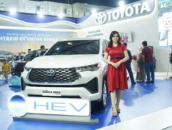 Toyota Hadirkan T Intouch with Toyota Remote, Pertama Hadir pada Kijang Innova Zenix